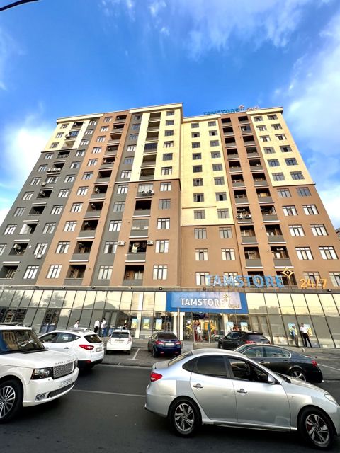 Satılır 3 otaqlı yeni tikili 75 m² — Bakı