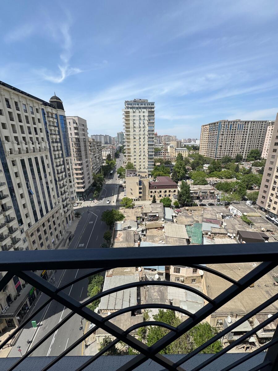 Satılır 4 otaqlı yeni tikili 145 m² — Mənzil, Bakı (3)