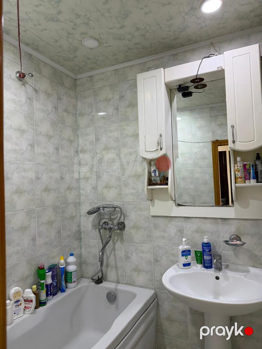 Satılır 2 otaqlı köhnə tikili 48 m² — Mənzil, Bakı (8)