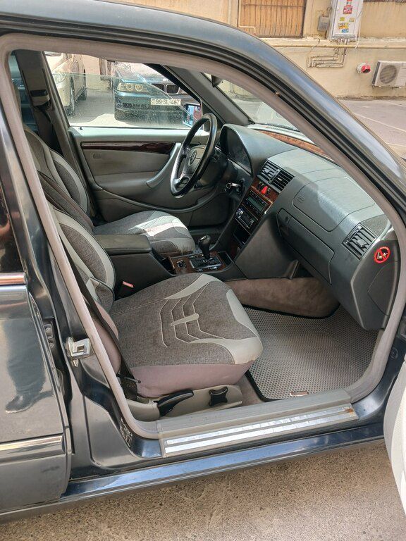 Mercedes C 200, 2.0 L, 1997 il, 336 000 km — Avtomobillər, Xırdalan (4)