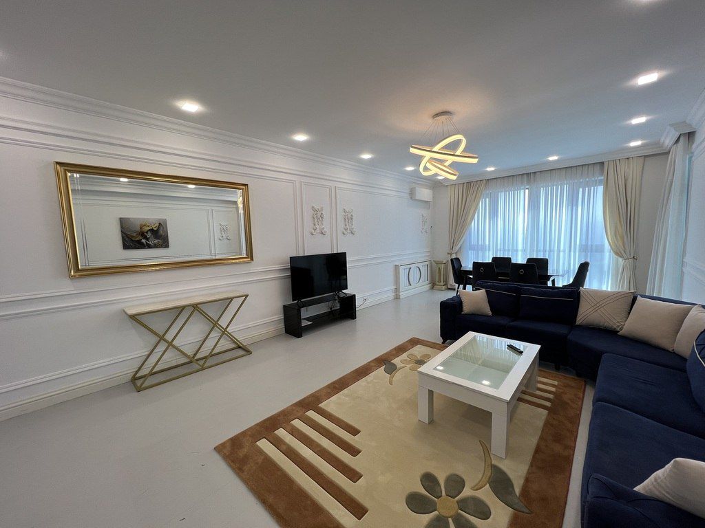 Satılır 4 otaqlı yeni tikili 250 m² — Mənzil, Bakı (2)