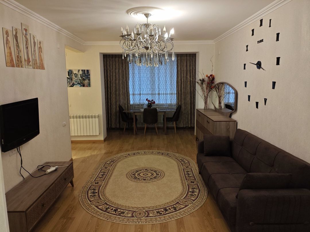 İcarəyə verilir 3 otaqlı köhnə tikili 70 m² — Mənzil, Gəncə