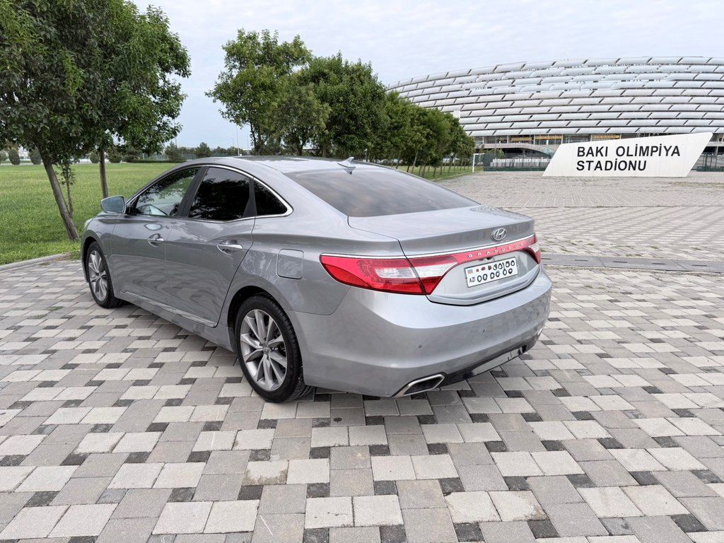Hyundai Grandeur, 2.2 L, 2015 il, 138 350 km — Avtomobillər, Bakı (5)