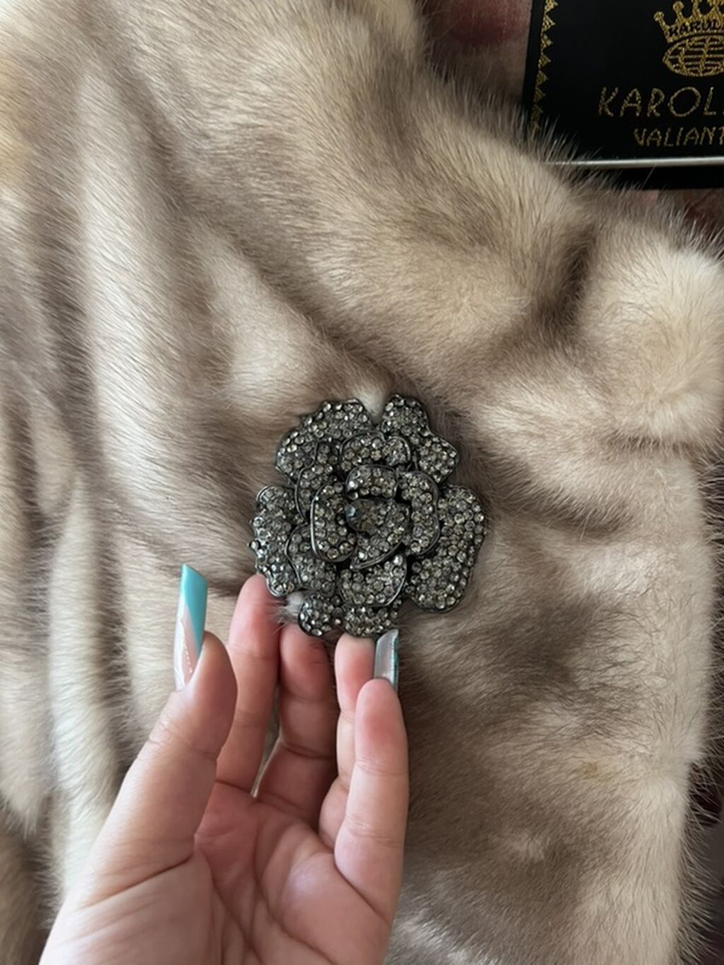 Brend: Karolina Valliant Model: qısa xəz palto (mink) — Şəxsi əşyalar, Bakı (6)