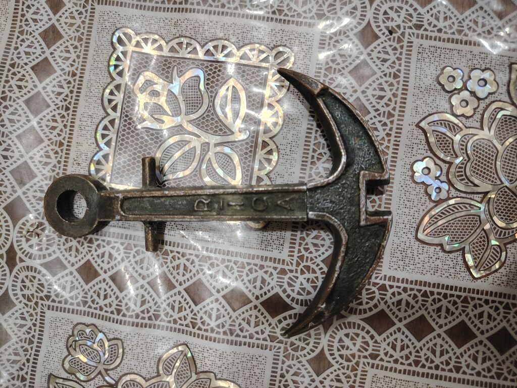 Metal açacaq – dekorativ “çapa” formalı şüşəaçan - Material: tökmə — Mətbəx əşyaları, Bakı (4)