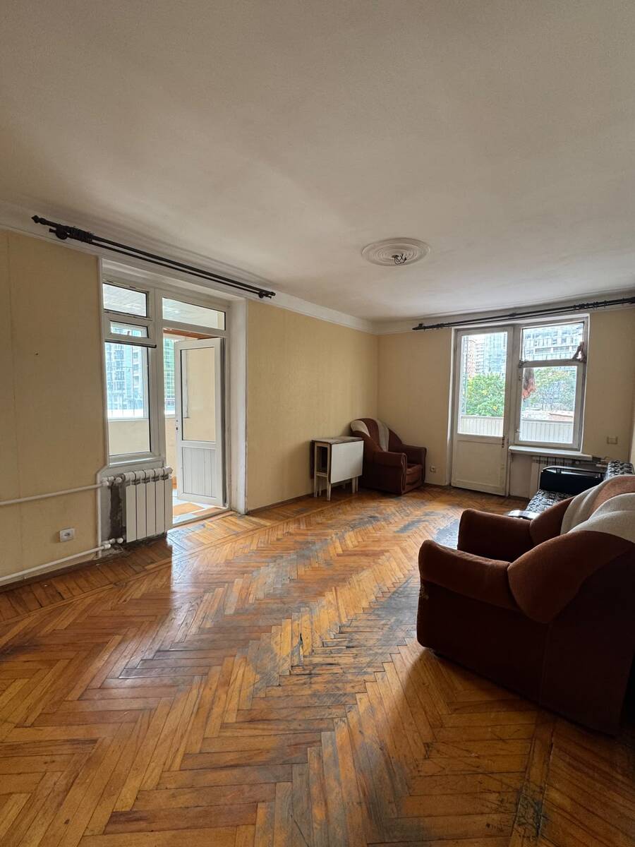 Satılır 2 otaqlı köhnə tikili 52 m² — Mənzil, Bakı