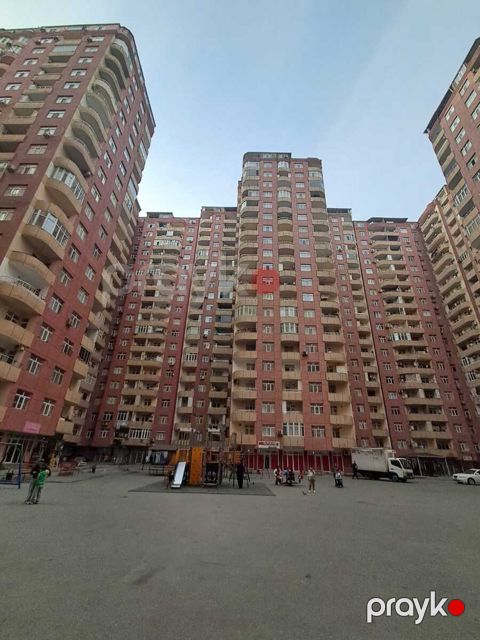 Satılır 3 otaqlı yeni tikili 75 m²