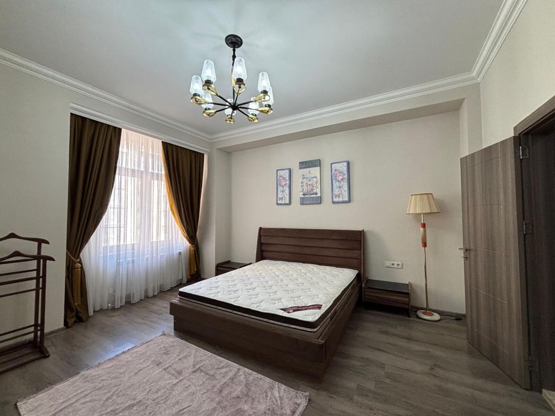 İcarəyə verilir 4 otaqlı yeni tikili 210 m² — Mənzil, Bakı (7)