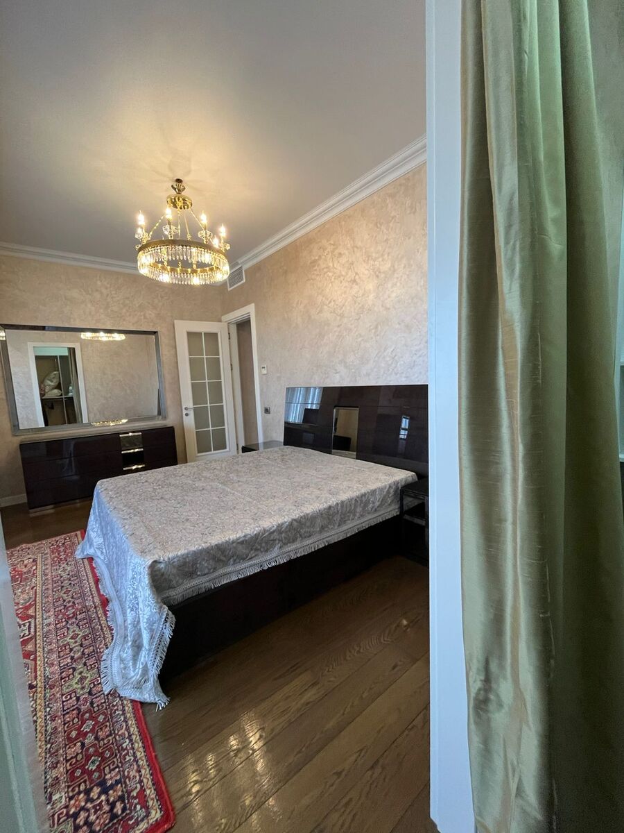İcarəyə verilir 3 otaqlı yeni tikili 150 m² — Mənzil, Bakı (10)