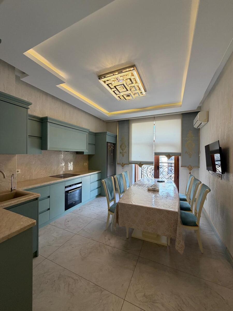 İcarəyə verilir 3 otaqlı yeni tikili 200 m² — Mənzil, Bakı (7)