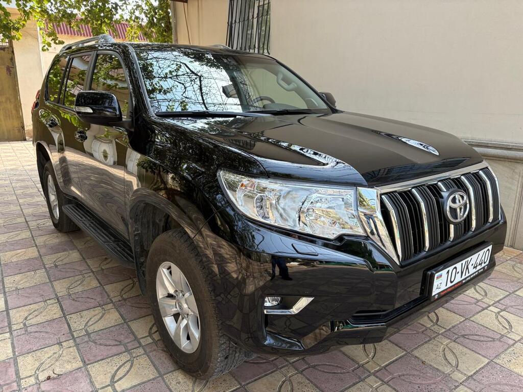 Toyota Land Cruiser Prado, 2.8 L, 2022 il, 10 000 km — Avtomobillər, Bakı (2)