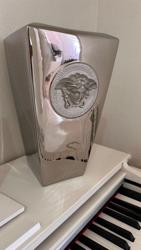 Versace Medusa dekorativ premium güldan — Bakı
