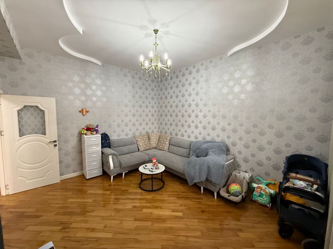 Satılır 5 otaqlı həyət evi/bağ evi 211 m² — Ev, villa, Bakı (12)