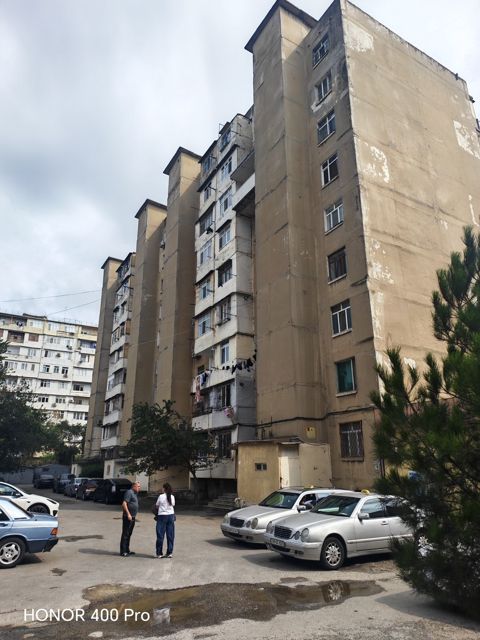 İcarəyə verilir 3 otaqlı köhnə tikili 60 m² — Bakı