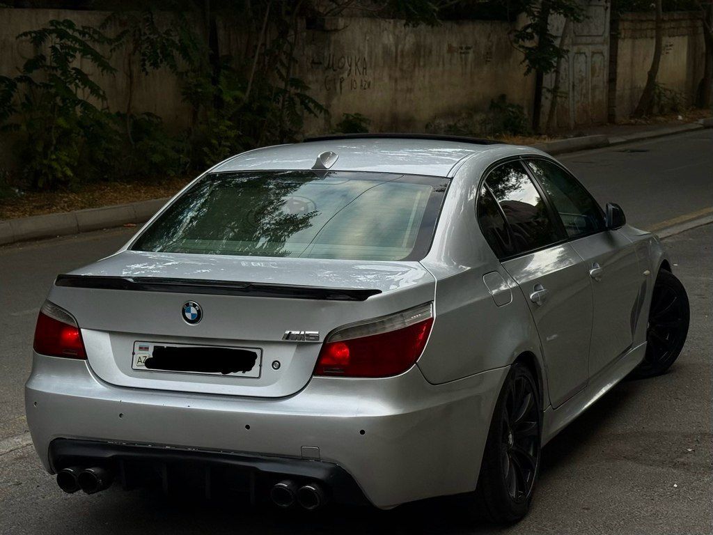 BMW 530, 3.0 L, 2006 il, 354 218 km — Avtomobillər, Bakı (12)