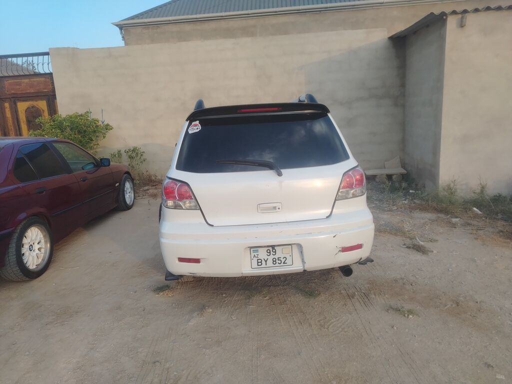 Mitsubishi Outlander, ağ rəng, 5 qapılı krossover/SUV. Xarici: - Ağ — Avto, Bakı (5)