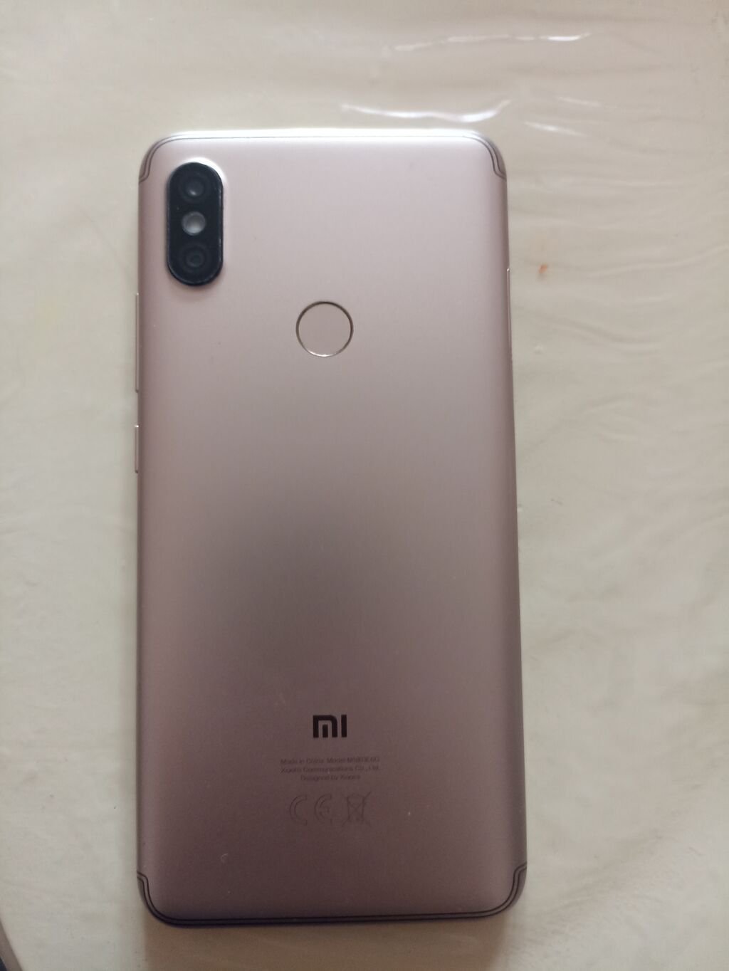 Xiaomi Mi 6X, 64 GB, rəng - Qızılı, Barmaq izi — Xiaomi, Bakı