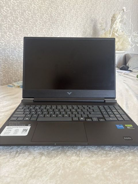 HP Victus Gaming Laptop - 15.6" Full HD ekran, 144 Hz yenilənmə — Bakı