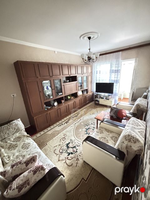 Satılır 3 otaqlı köhnə tikili 79.1 m²