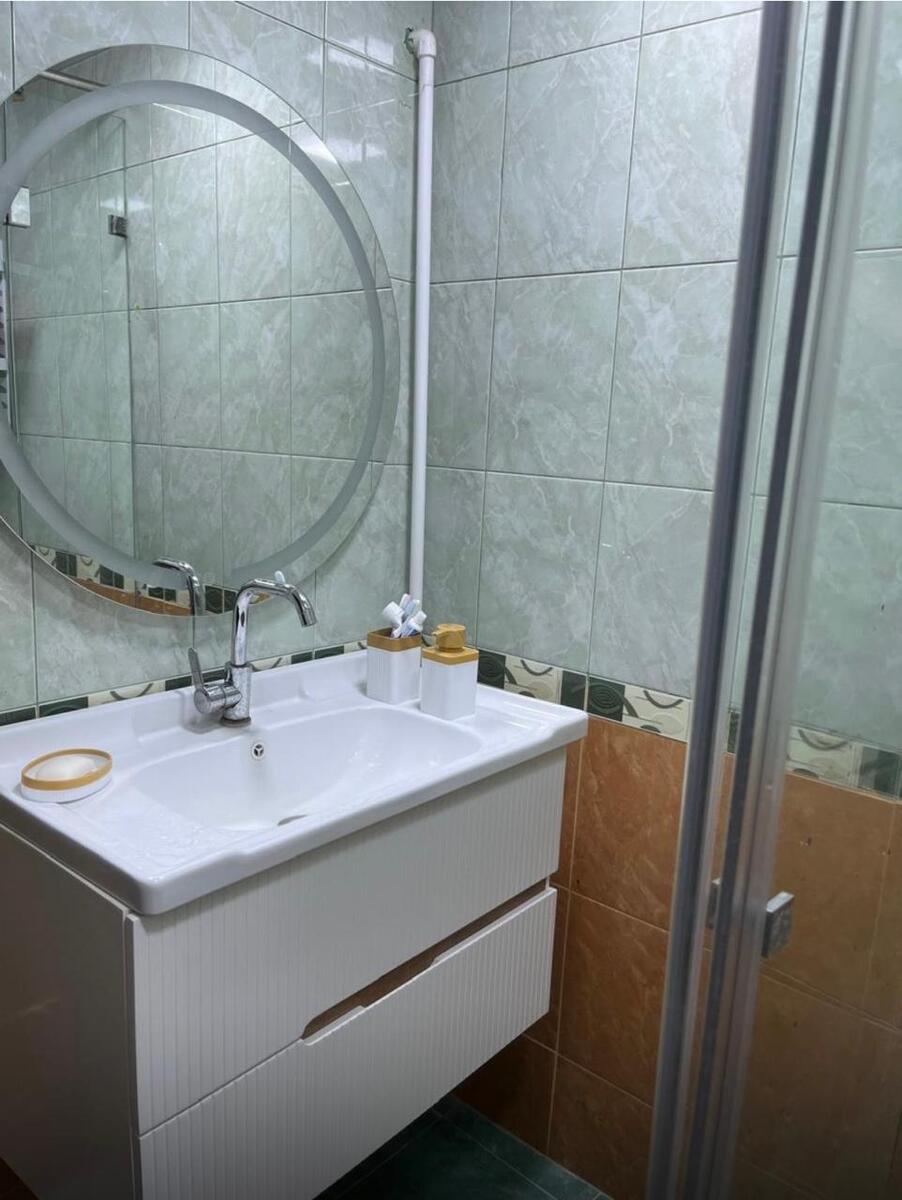 Satılır 2 otaqlı köhnə tikili 65 m² — Mənzil, Bakı (11)