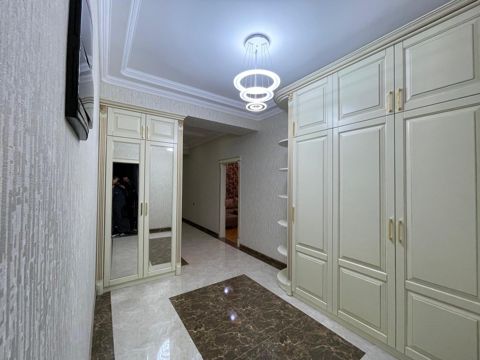 İcarəyə verilir 3 otaqlı yeni tikili 120 m² — Bakı