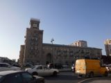 İcarəyə verilir 3 otaqlı köhnə tikili 80 m² — Zaur Bəy