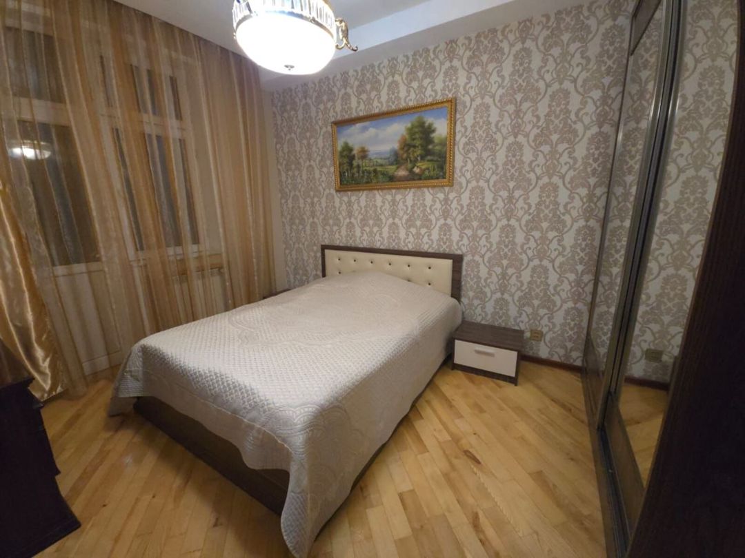 Satılır 4 otaqlı yeni tikili 150 m² — Mənzil, Bakı (8)