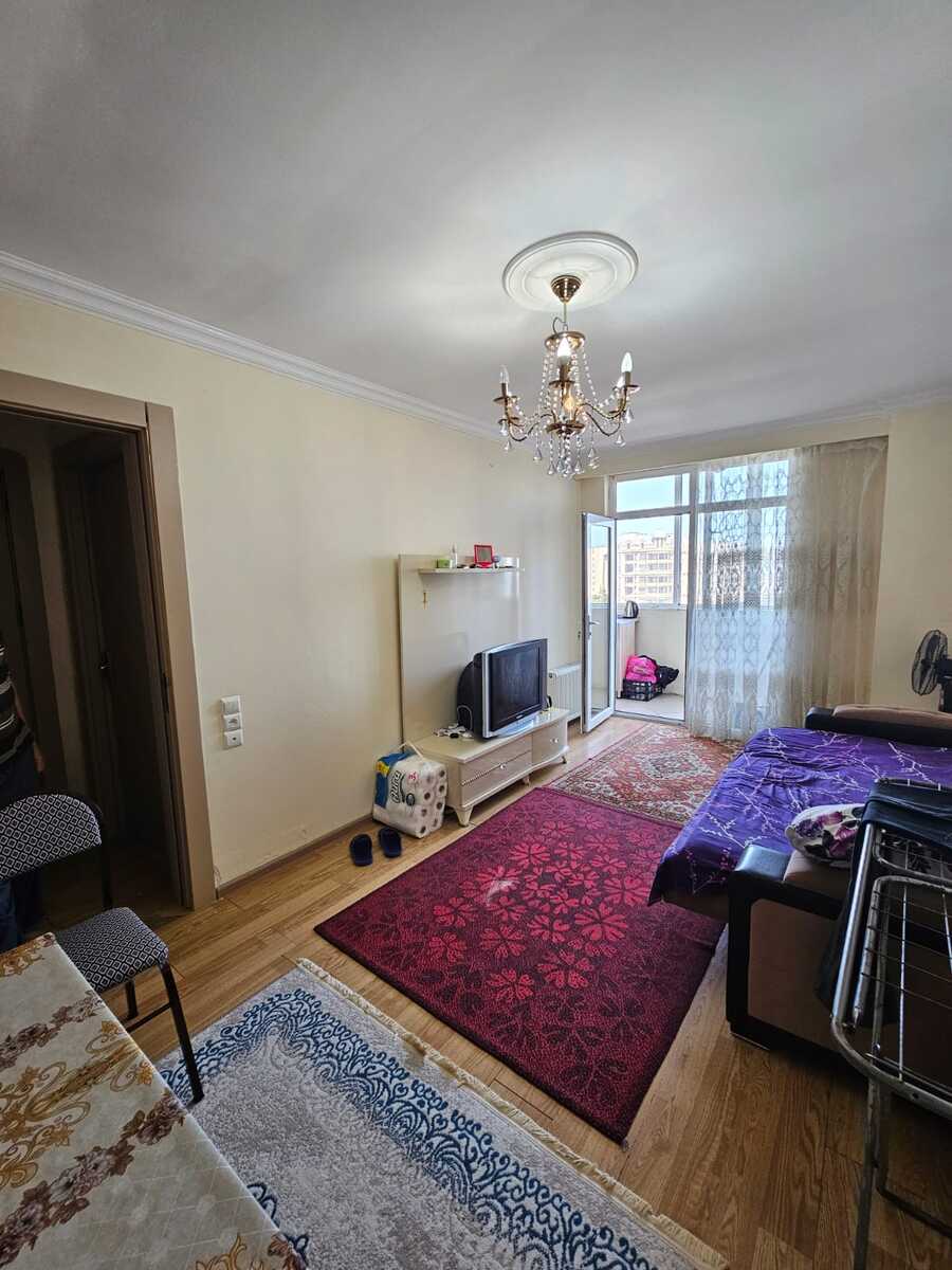 Satılır 2 otaqlı köhnə tikili 40 m² — Mənzil, Bakı (2)