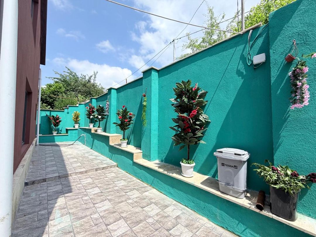 Satılır 4 otaqlı həyət evi/bağ evi 300 m² — Ev, villa, Quba (8)