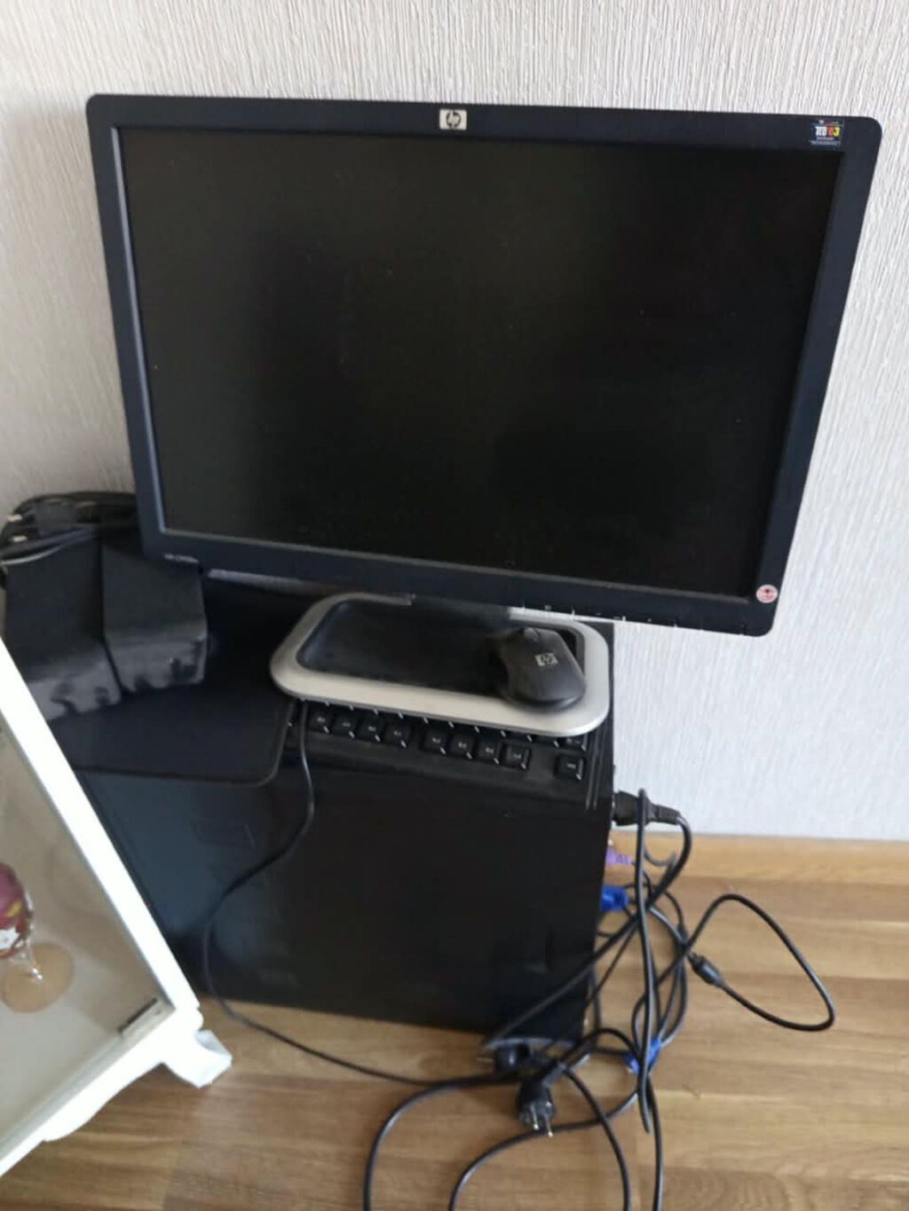 Satılır / İşlək Kompüter Komplekt: - HP LCD monitor (kvadrat — Elektronika, Bakı (2)
