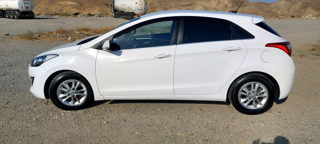 Hyundai i30, 1.6 L, 2014 il, 249 206 km — Avtomobillər, Bakı (4)