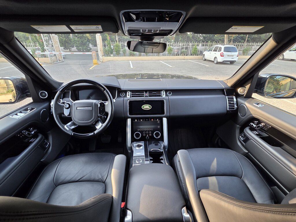 Land Rover Range Rover, 3.0 L, 2018 il, 83 000 km — Avtomobillər, Bakı (12)