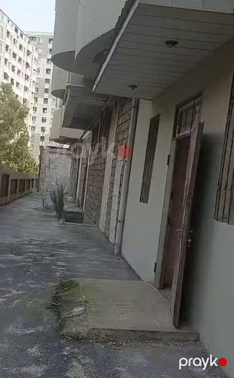 İcarəyə verilir 3 otaqlı ofis 130 m²