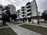 Satılır 3 otaqlı köhnə tikili 70 m² — Əmlak agenti