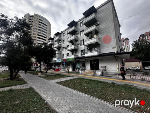 Satılır 3 otaqlı köhnə tikili 70 m²