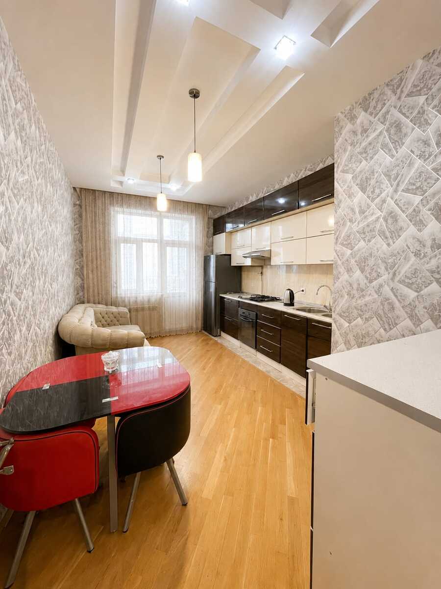 Satılır 3 otaqlı yeni tikili 150 m² — Mənzil, Bakı (4)