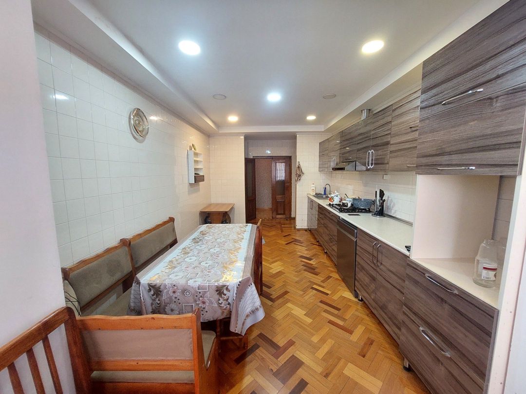 Satılır 5 otaqlı köhnə tikili 133 m² — Mənzil, Bakı (4)