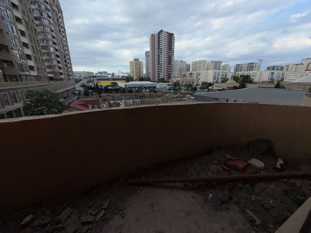 Satılır 2 otaqlı yeni tikili 90 m² — Mənzil, Bakı (10)