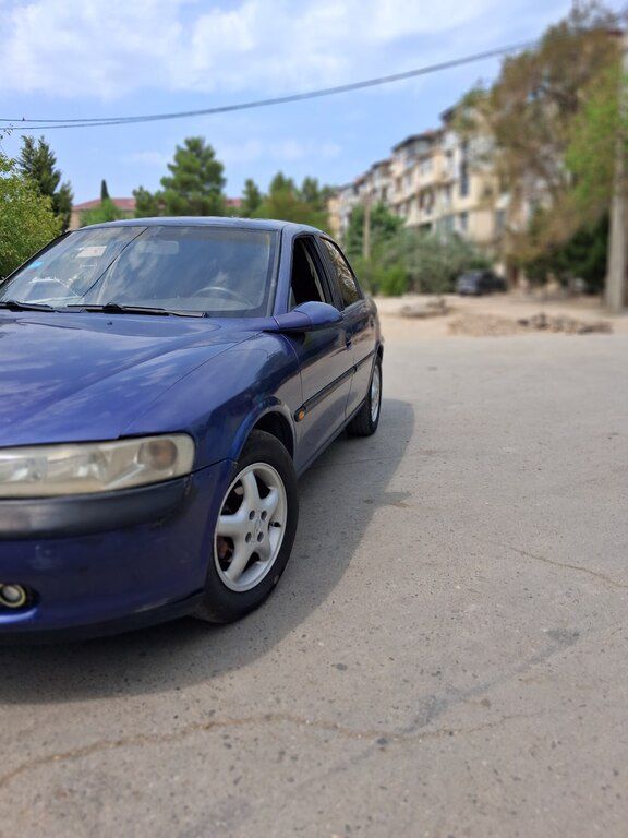 Opel Vectra, 1.6 L, 1997 il, 263 000 km — Avtomobillər, Sumqayıt (2)