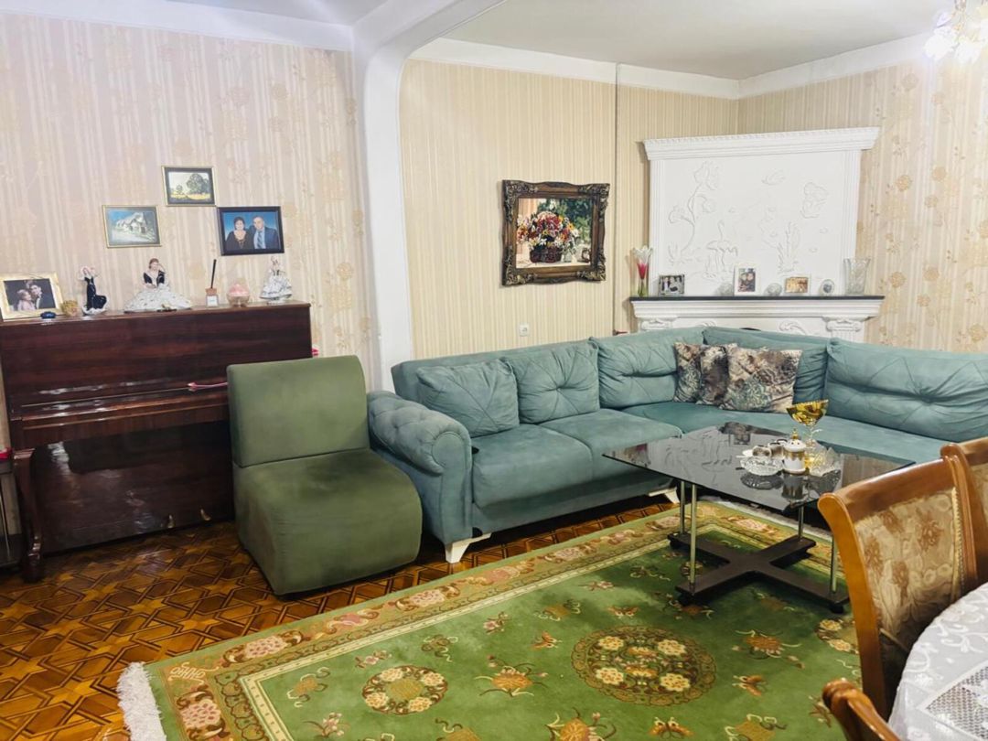 Satılır 5 otaqlı köhnə tikili 130 m² — Mənzil, Bakı (3)