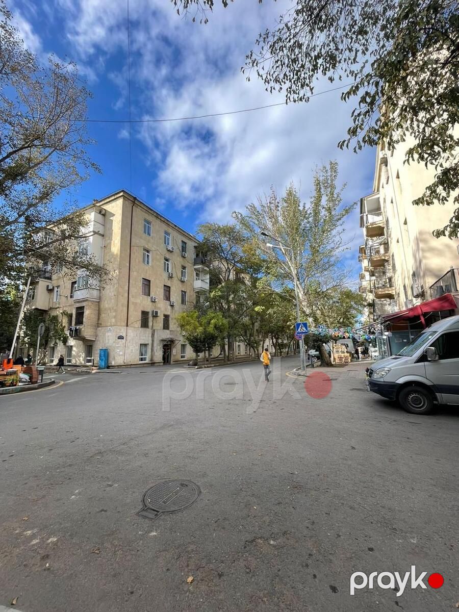 Satılır obyekt 145 m² — Əmlak, Bakı (2)