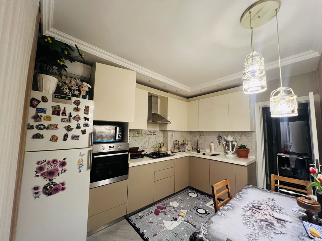Satılır 3 otaqlı köhnə tikili 100 m² — Mənzil, Bakı (2)