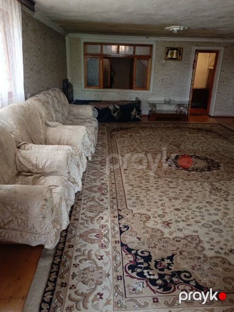 2-otaqlı mənzil kirayə verilir, Gəncə ş., 60 m²