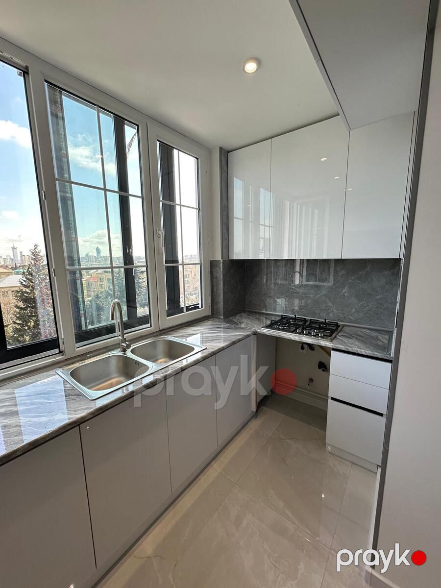 Satılır 3 otaqlı köhnə tikili 80 m² — Mənzil, Bakı (8)