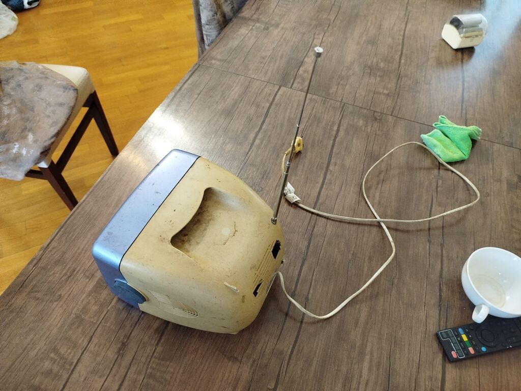 Retro mini televizor – Haırun TV-700 - Kompakt CRT ekranlı portativ — Televizorlar, Bakı (4)