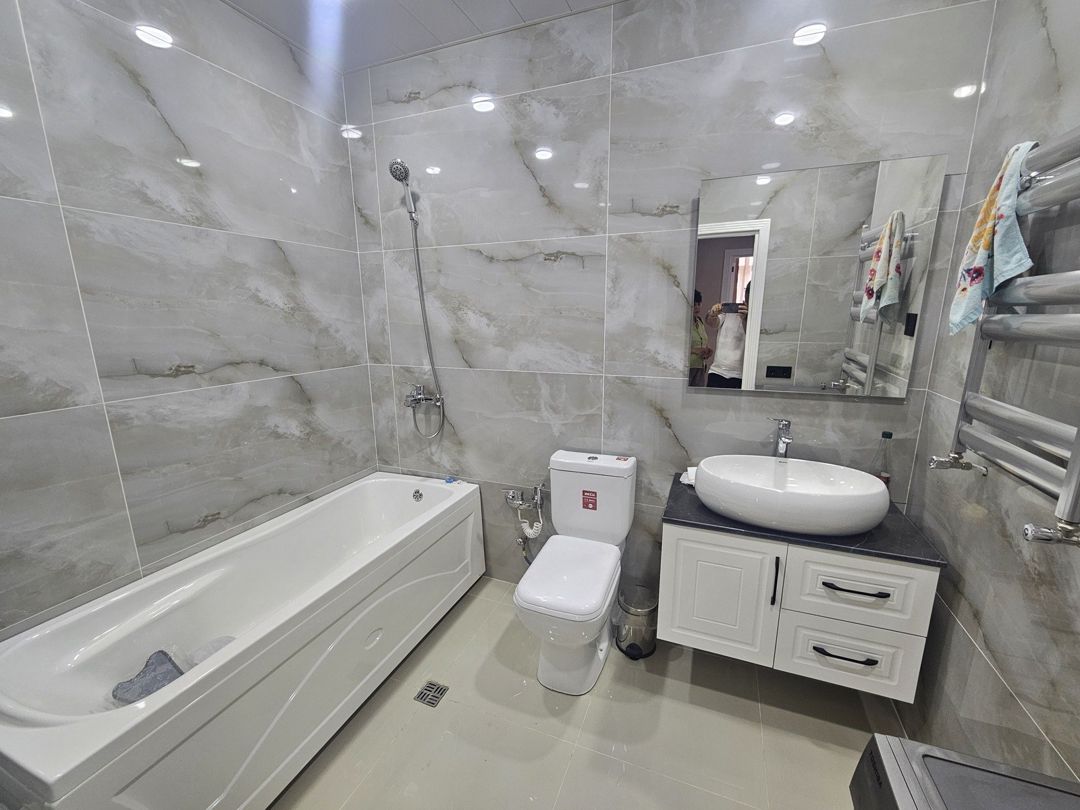 Satılır 3 otaqlı köhnə tikili 92 m² — Mənzil, Bakı (8)
