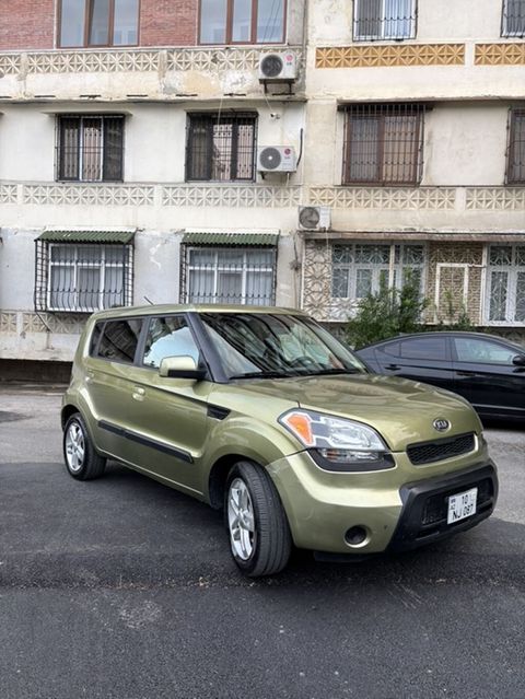 Kia Soul: 2 l 2011 il Hetçbek — Bakı