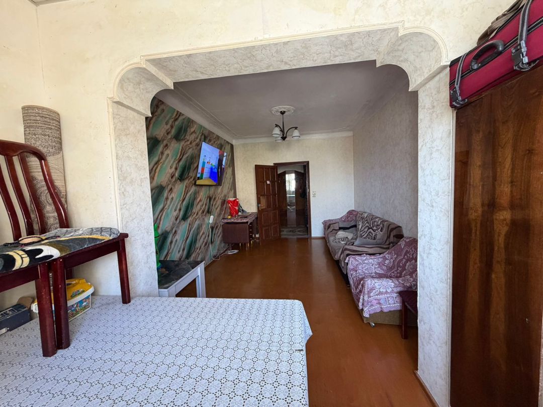 Satılır 2 otaqlı köhnə tikili 65 m² — Mənzil, Bakı