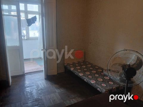 2-otaqlı mənzil kirayə verilir, 28 May m., 90 m²