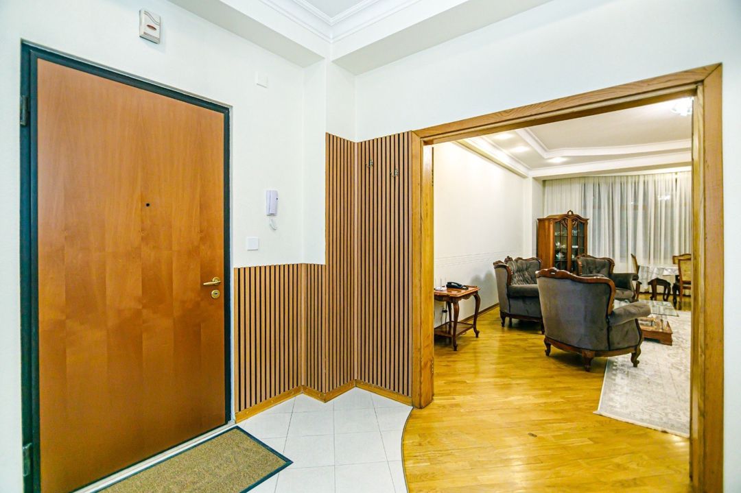 İcarəyə verilir 3 otaqlı yeni tikili 150 m² — Mənzil, Bakı (7)